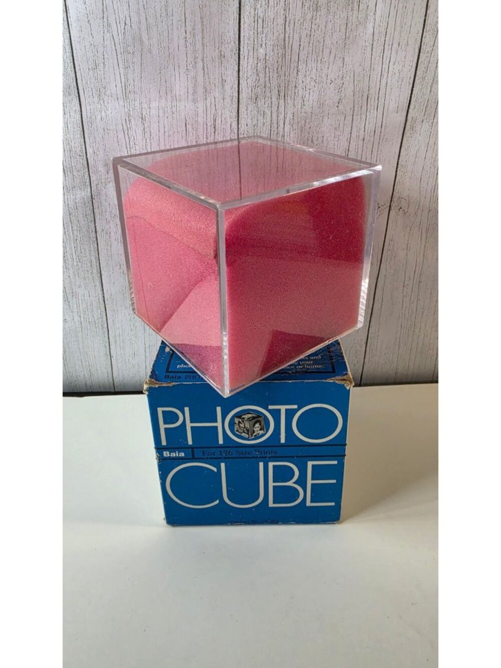 VINTAGE BAIA ACRYLIC PHOTO CUBE FRAME 126 SIZE PRINTS CLEAR PICTURE DISPLAY BOX